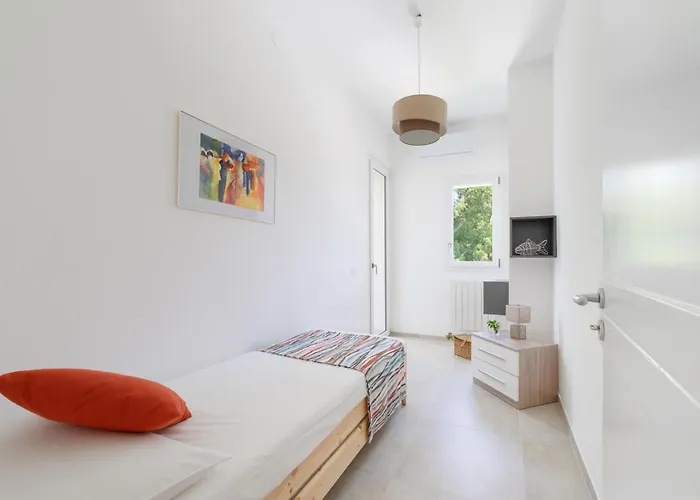 The Elegance For * Gallipoli