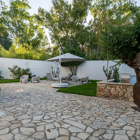 The Elegance For Gallipoli