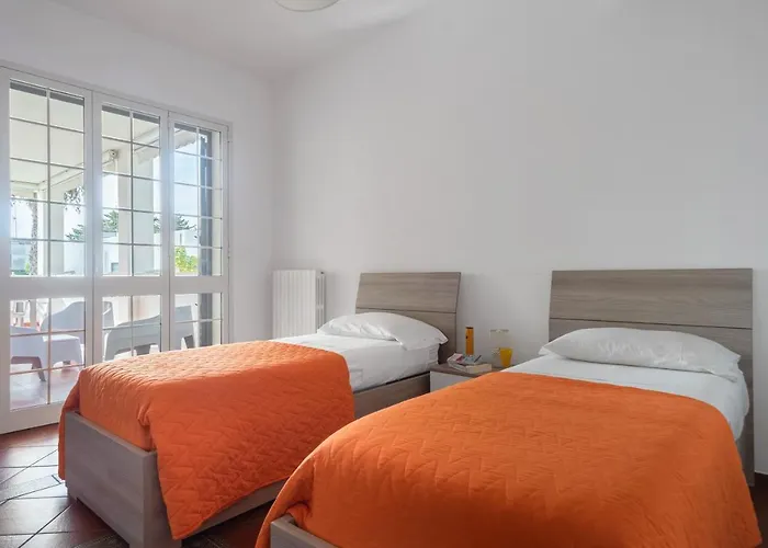 The Elegance For Апартаменти Галліполі